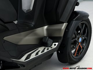 PIAGGIO MP3 530 HPE EXCLUSIVE -APTA B Y A2-