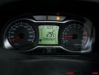 SUZUKI BURGMAN 650 EXECUTIVE ¿A2?