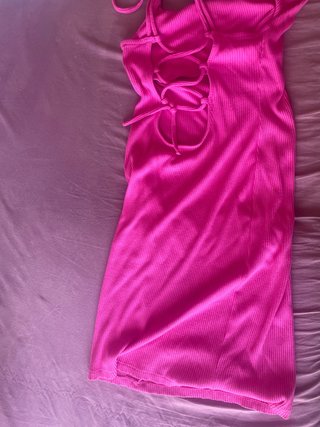 Vestido rosa espalda abierta