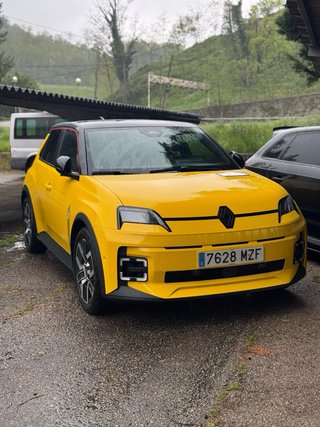 Renault 5 E-TECH 2025