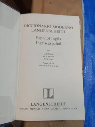 Diccionario inglés- español, español- inglés