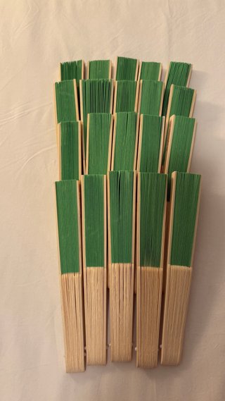 Abanicos verdes personalizados