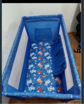 Cuna de viaje / Parque infantil azul