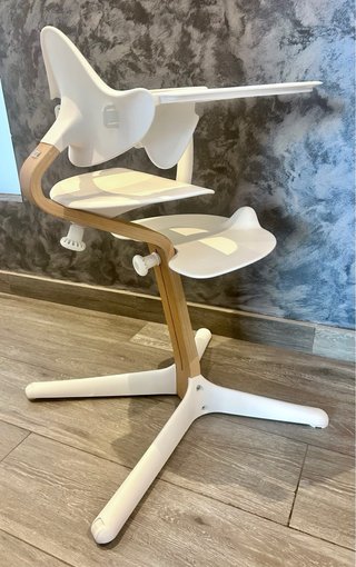 Trona evolutiva Stokke