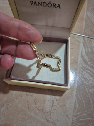 Pulsera Pandora Bañada en Oro