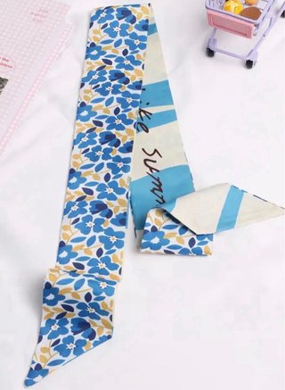 Foulard fantasia fiori blu e giallo