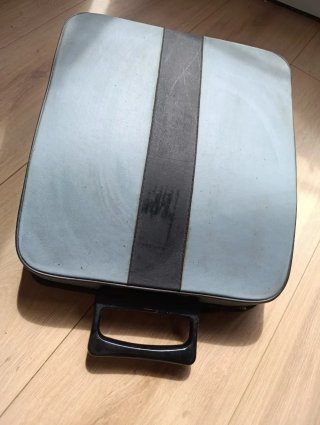Máquina de escribir Olivetti Pluma 22