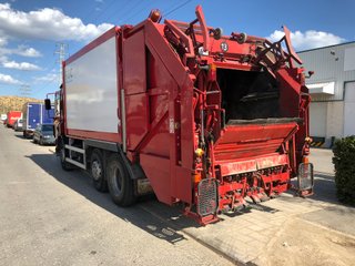 Camión Recolector DAF CF 3 Ejes