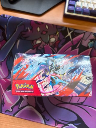 Caja de Sobres Pokémon Caos Creciente