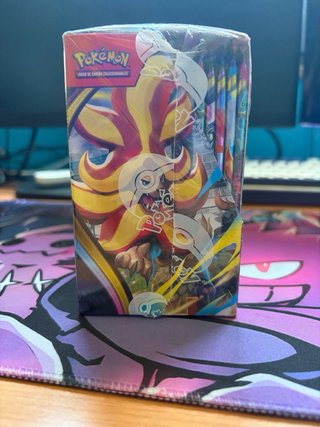 Caja de Sobres Pokémon Caos Creciente
