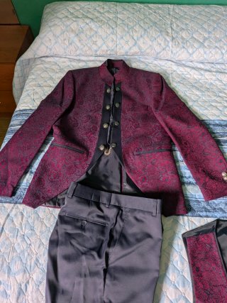 Traje de Novio Boda Buganvilla/Azul marino tornaso