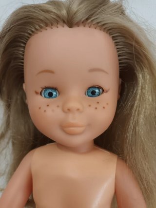 Muñeca Nancy pecosa