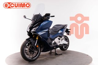 HONDA FORZA 750