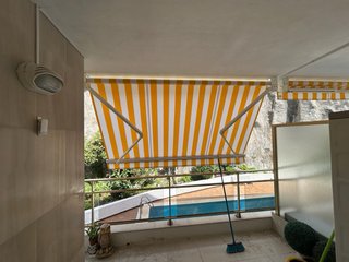 Installatore di tende da sole, pergole e tende