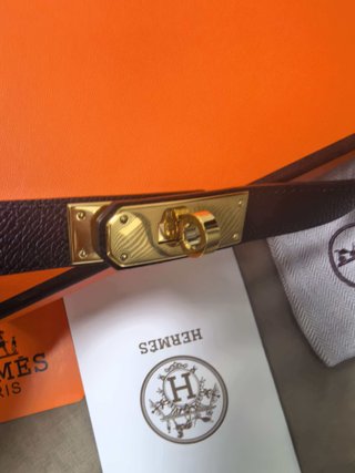Cinturón Hermès Kelly Negro Dorado