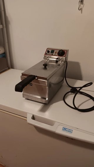 Freidora industrial Beckers 4L