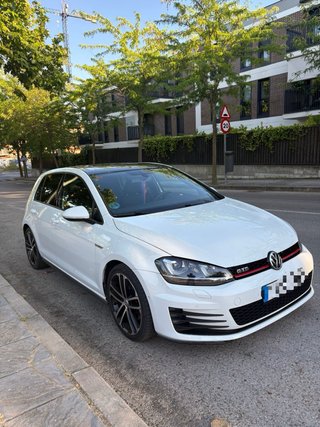 Volkswagen Golf 2014