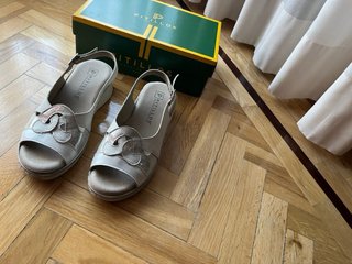 Zapatos Pitillos Talla 38 Beige