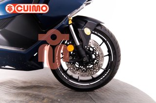 HONDA FORZA 750