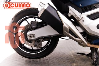 HONDA FORZA 750