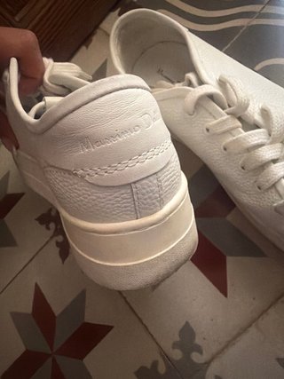 Zapatilla Massimo Dutti Blanca  39 grande como 40