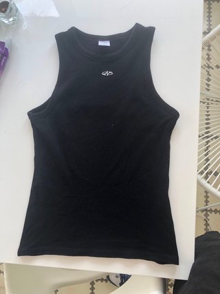 Camiseta de tirantes negra