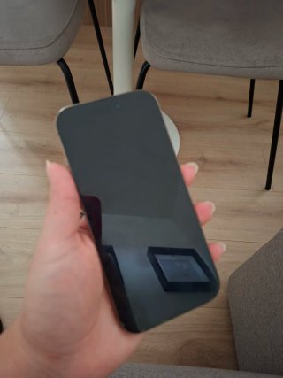 iPhone 16 Pro 256GB Dorado