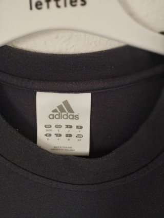 Camiseta Adidas Negra y Blanca