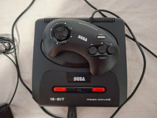 Sega Mega Drive II Consola 1 mando