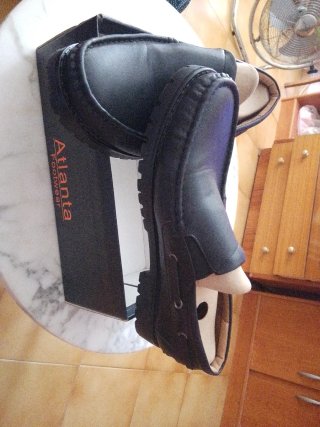 Mocasines Atlanta Negro Forrados y cosidos.