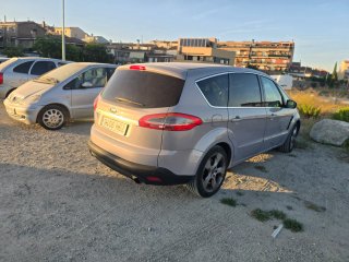 Ford S-MAX 2011