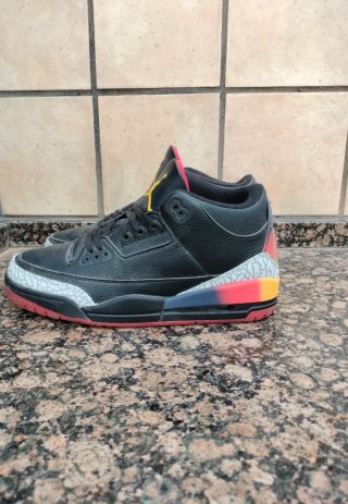 Jordan 3 Talla 46 Negras/Rojas