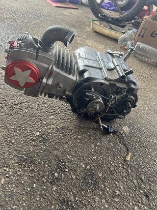 Motor Pit Bike 140cc