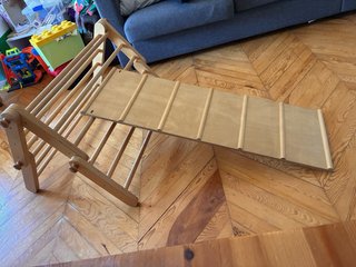Triángulo Pikler madera