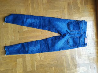 Vaqueros Azules Desgastados