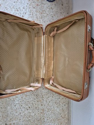 Maleta vintage de piel