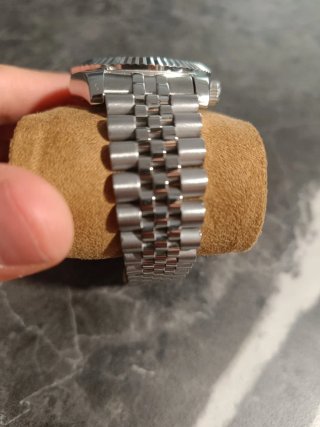 Reloj Seiko Automático Esfera Chocolate 39mm