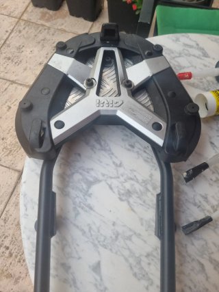Parrilla Yamaha MT-09 (2023) MW-Motech - Givi