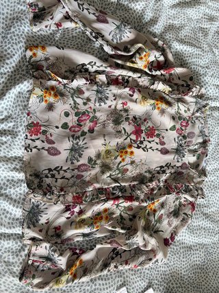 Blusa Only flores manga larga talla 38