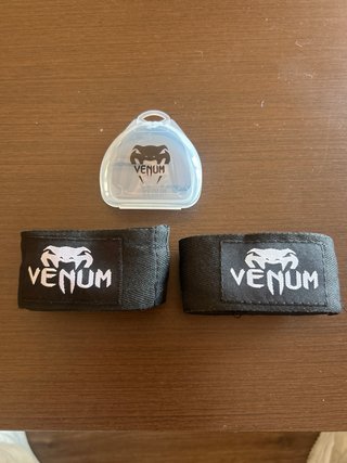 Guantes Boxeo Venum Negros + Vendas+Bucal