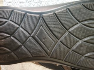 ​Chanclas de dedo R. Jota Ka - Talla 44