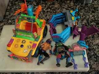 Lote Figuras y Vehículos Tortugas Ninja