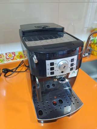 Cafetera DeLonghi Magnifica S