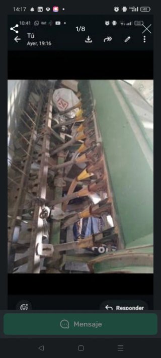 Sembradora 2 cultivadores y vertedera muelle