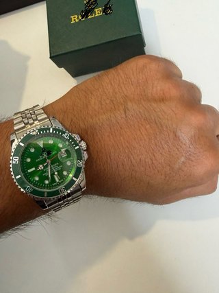 Reloj de lujo esfera verde