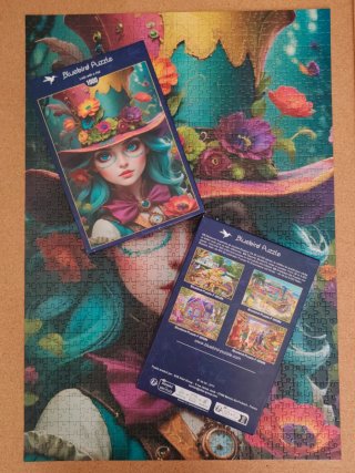 Puzzle Bluebird lady with a hat