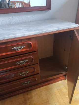 Muebles de habitación clásicos de madera