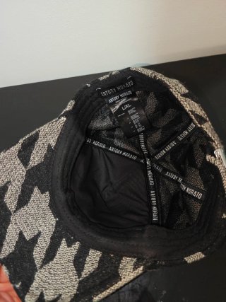 Gorra Antony Morato Diseño Houndstooth