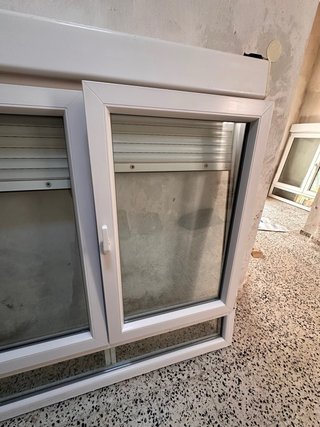 Ventana 162x168 cm de PVC Oscilobatiente