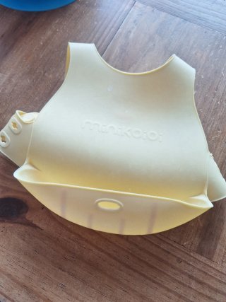 Lote Vaso Evolutivo y Babero Minikolor